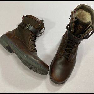 UGG Waterproof Kesey Lace Up Boots
